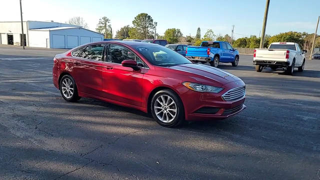 2017 Ford Fusion SE FWD photo