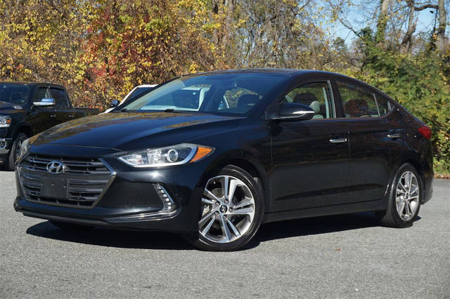 2017 Hyundai Elantra Limited FWD photo