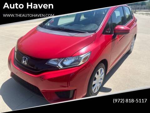 2016 Honda Fit LX FWD photo