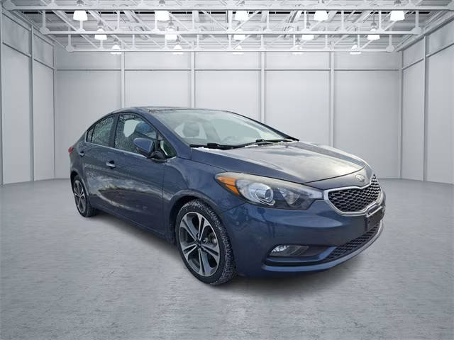 2016 Kia Forte EX FWD photo