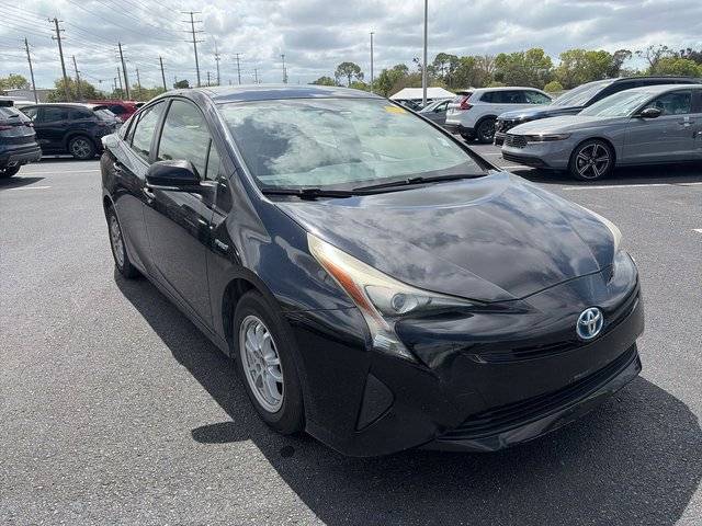 2016 Toyota Prius Two FWD photo