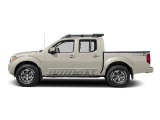 2016 Nissan Frontier PRO-4X 4WD photo