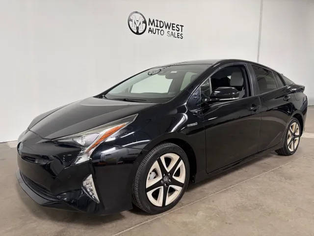 2016 Toyota Prius Four Touring FWD photo