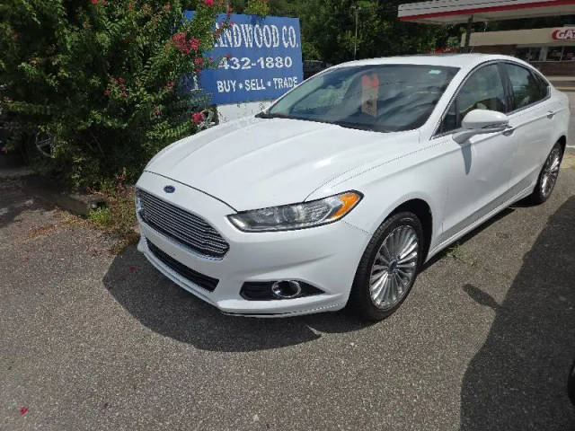 2015 Ford Fusion Titanium FWD photo