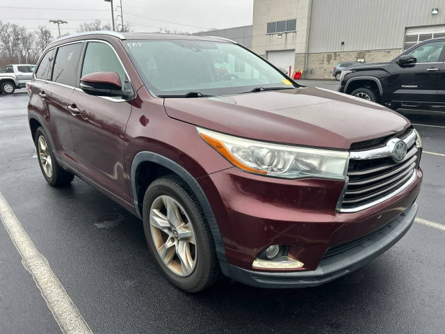 2016 Toyota Highlander Limited FWD photo