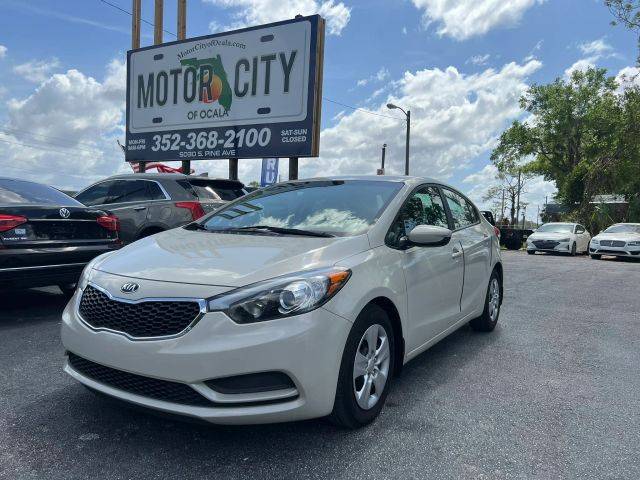 2015 Kia Forte LX FWD photo