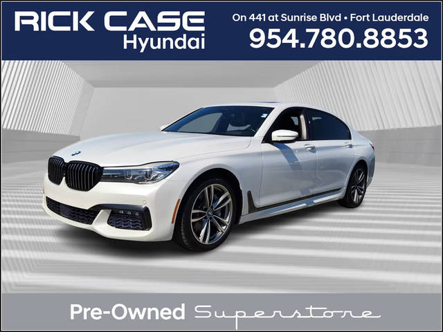 2016 BMW 7 Series 740i RWD photo