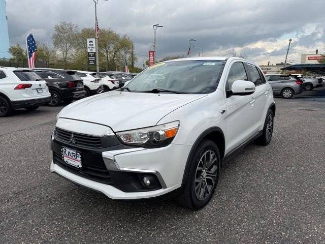 2016 Mitsubishi Outlander Sport 2.4 ES 4WD photo