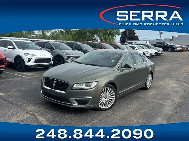 2017 Lincoln MKZ Reserve FWD photo