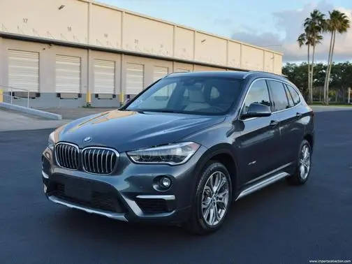 2016 BMW X1 xDrive28i AWD photo