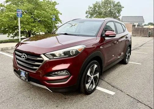 2016 Hyundai Tucson Sport AWD photo