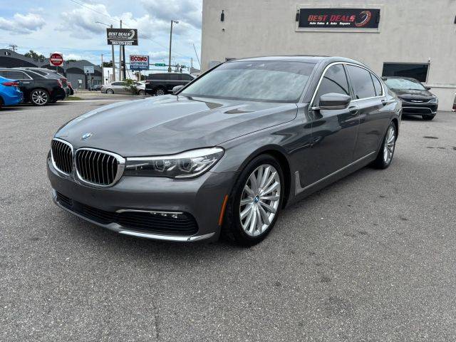 2016 BMW 7 Series 740i RWD photo