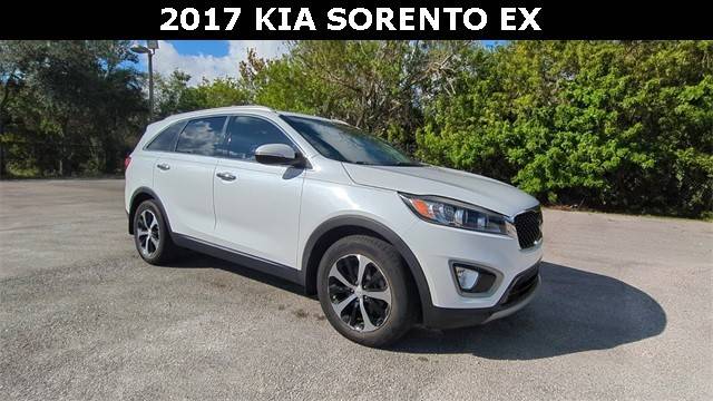 2017 Kia Sorento EX FWD photo