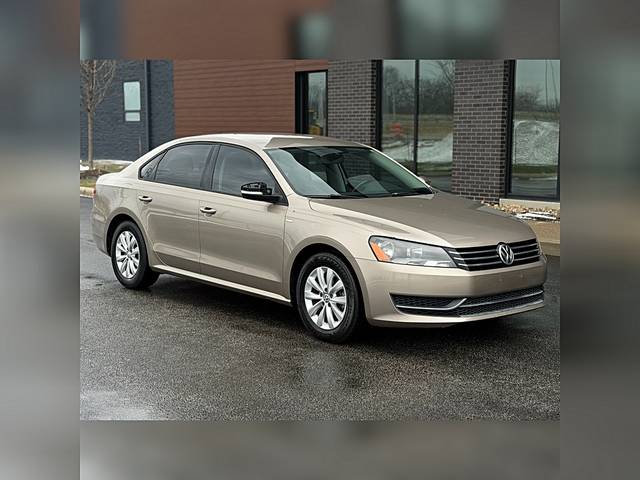 2015 Volkswagen Passat 1.8T S FWD photo