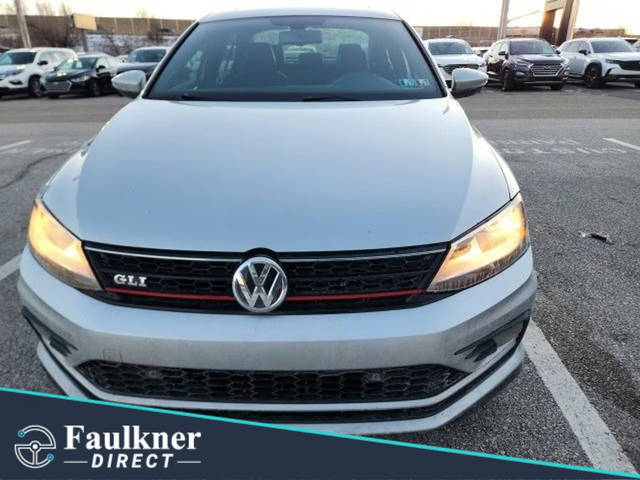 2016 Volkswagen Jetta 2.0T GLI SE FWD photo