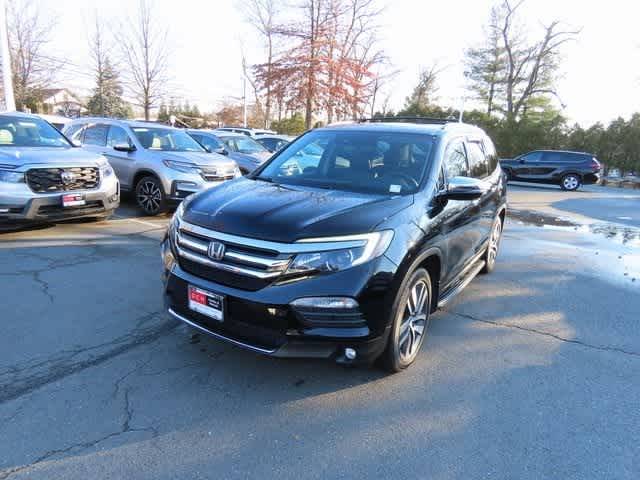 2016 Honda Pilot Touring AWD photo