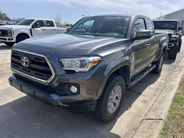 2016 Toyota Tacoma SR5 4WD photo