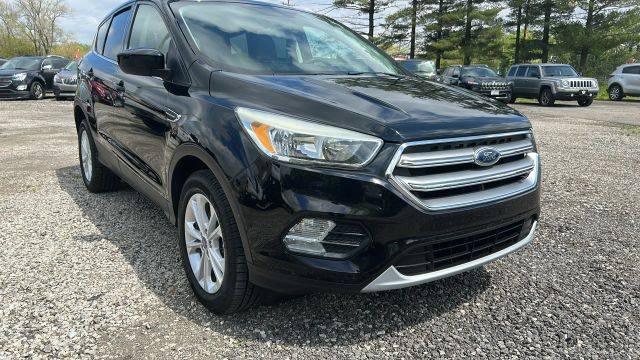 2017 Ford Escape SE 4WD photo