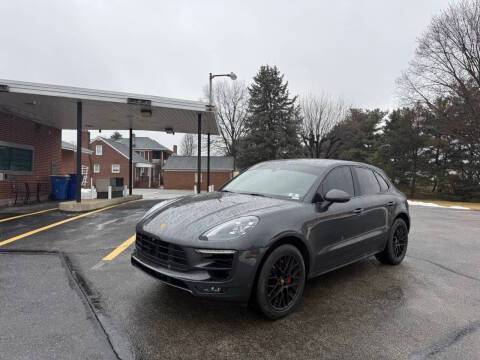 2017 Porsche Macan GTS AWD photo