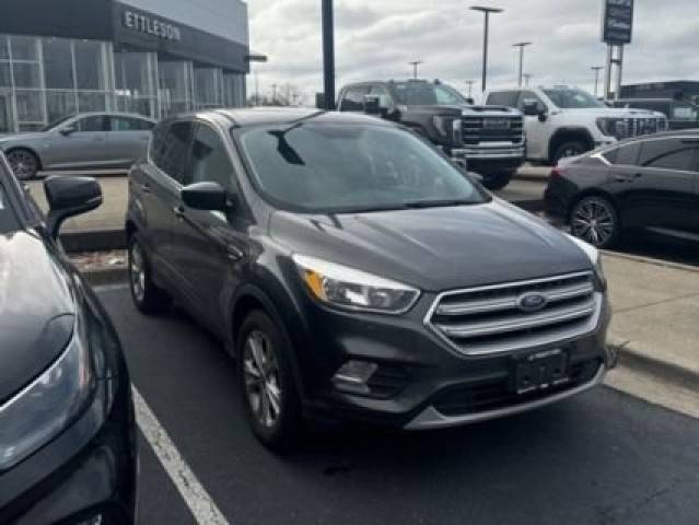 2017 Ford Escape SE FWD photo