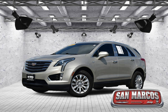2017 Cadillac XT5 FWD FWD photo