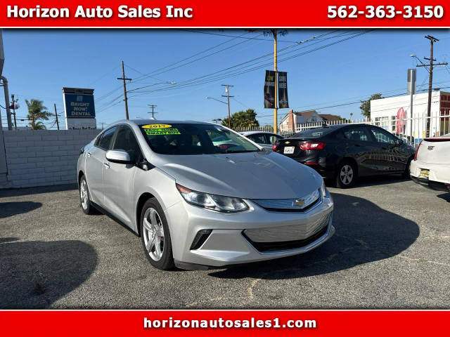 2017 Chevrolet Volt LT FWD photo