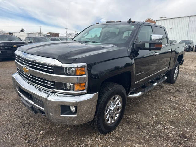 2016 Chevrolet Silverado 3500HD LTZ 4WD photo