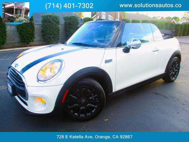 2016 MINI Cooper Convertible  FWD photo