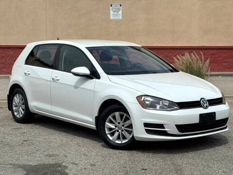 2016 Volkswagen Golf TSI S FWD photo