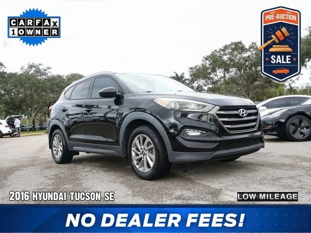 2016 Hyundai Tucson SE FWD photo