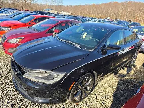 2016 Chrysler 200 S AWD photo