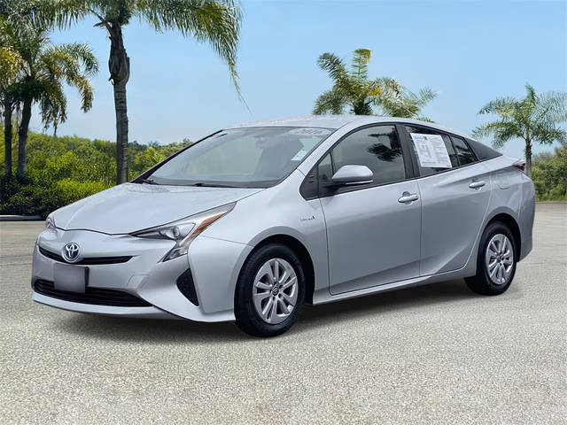 2016 Toyota Prius Two FWD photo