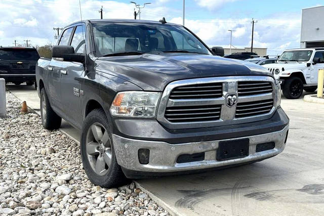 2016 Ram 1500 Lone Star RWD photo