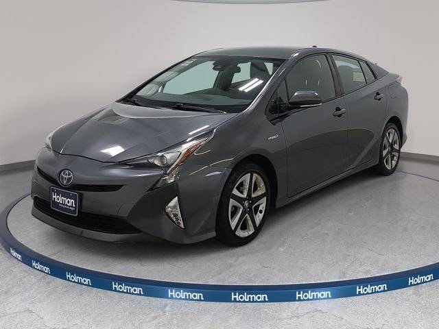 2016 Toyota Prius Three Touring FWD photo