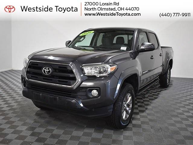 2016 Toyota Tacoma SR5 4WD photo