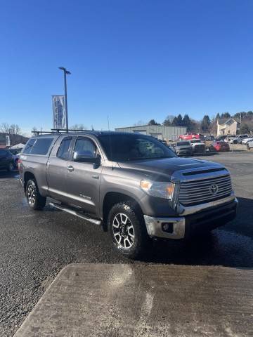 2016 Toyota Tundra LTD 4WD photo