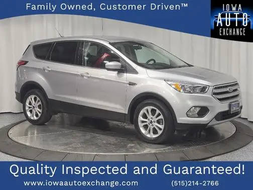 2017 Ford Escape SE FWD photo