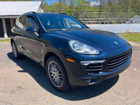 2016 Porsche Cayenne  AWD photo