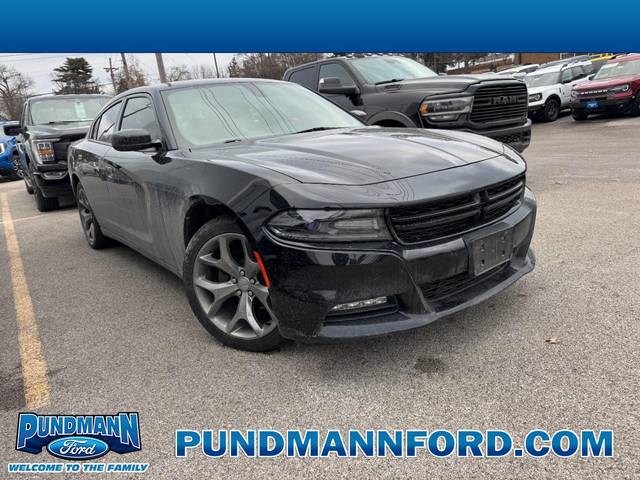 2016 Dodge Charger SXT RWD photo