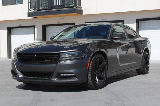 2015 Dodge Charger SXT RWD photo