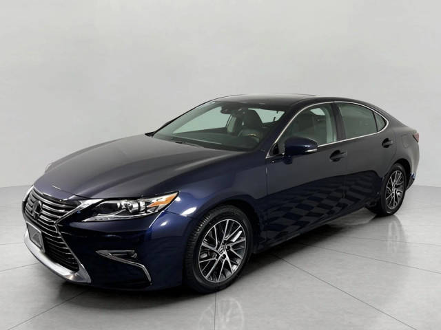 2016 Lexus ES FWD photo