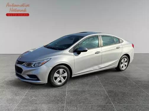 2016 Chevrolet Cruze LS FWD photo