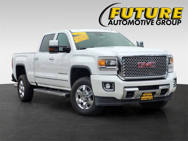 2016 GMC Sierra 3500HD Denali 4WD photo