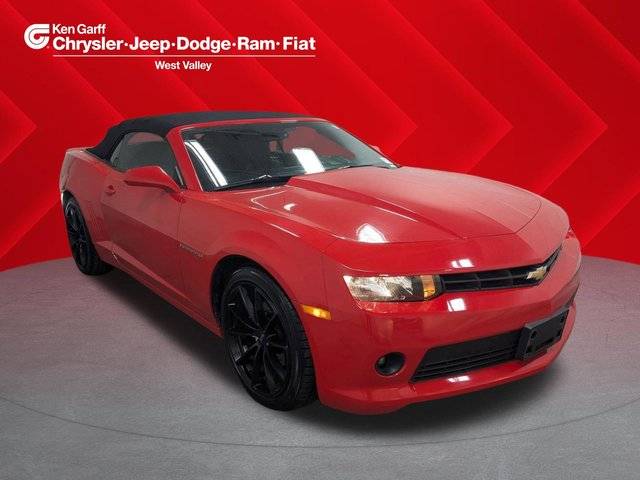 2015 Chevrolet Camaro LT RWD photo