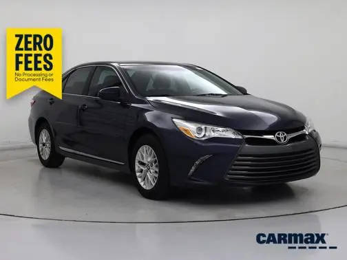 2016 Toyota Camry LE FWD photo
