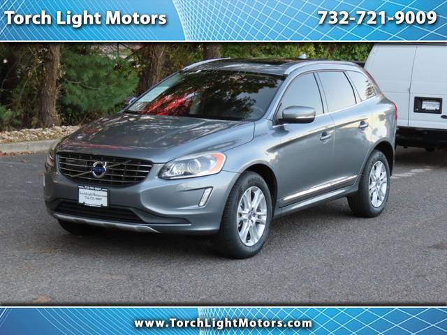 2016 Volvo XC60 T5 Drive-E Platinum FWD photo