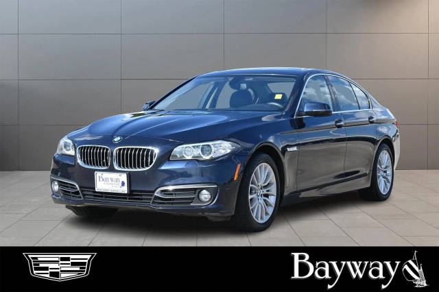 2016 BMW 5 Series 528i xDrive AWD photo