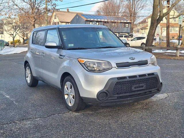 2016 Kia Soul Base FWD photo