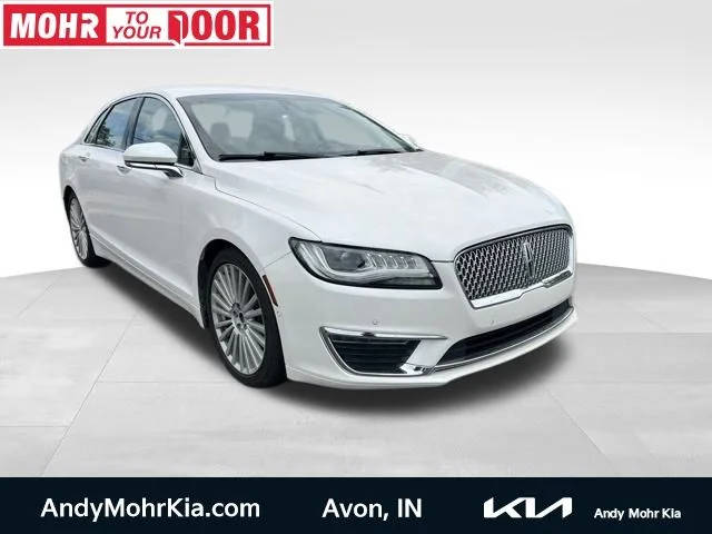 2017 Lincoln MKZ Reserve FWD photo