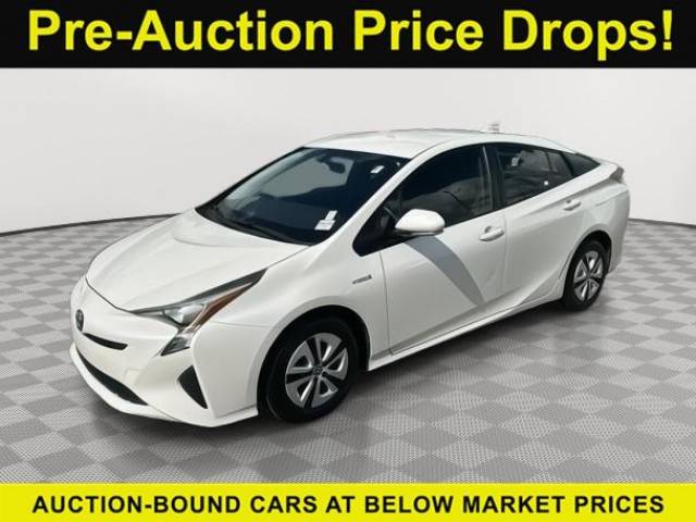 2016 Toyota Prius  FWD photo